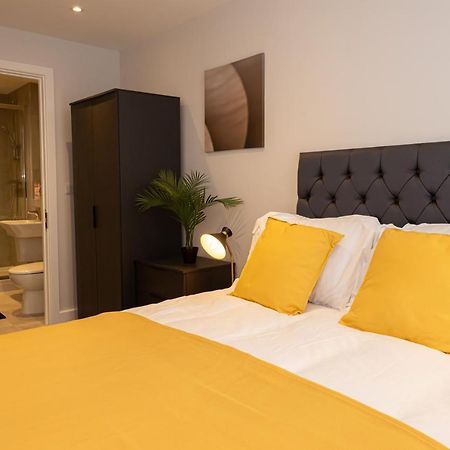 Contemporary 3 Bedrooms Apartment Manchester City 外观 照片