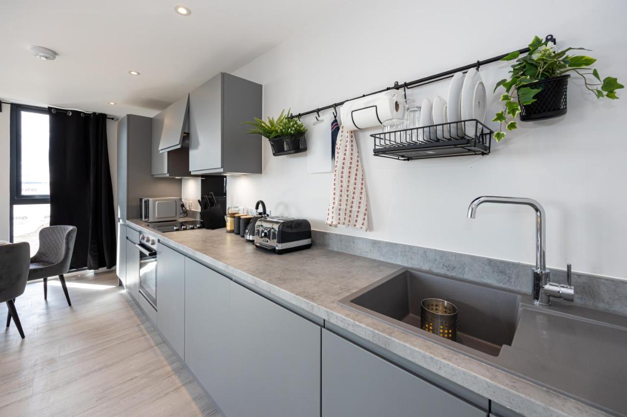 Contemporary 3 Bedrooms Apartment Manchester City 外观 照片