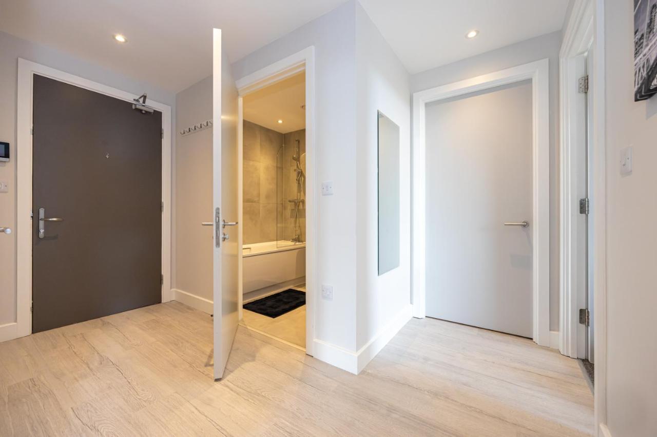 Contemporary 3 Bedrooms Apartment Manchester City 外观 照片