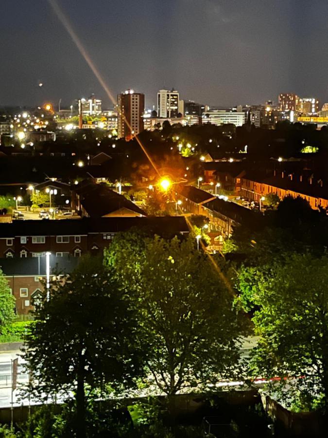 Contemporary 3 Bedrooms Apartment Manchester City 外观 照片